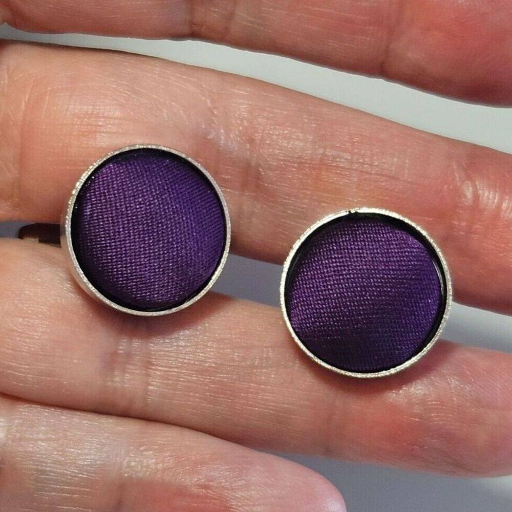 Silver tone purple fabric round cufflinks